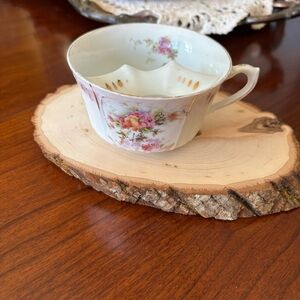 Vintage Floral Mustache Teacup with Gold Accents